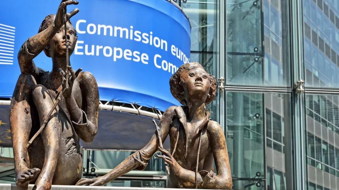 Βρυξέλλες: Πράσινο φως για «πακέτο» 400 εκατ. ευρώ στην καθαρή βιομηχανία -Άμεσες επιχορηγήσεις και φορολογικά πλεονεκτήματα